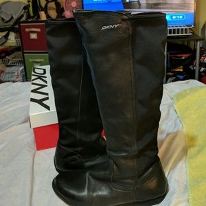 DKNY Frega Boot Black size 10 Zippers